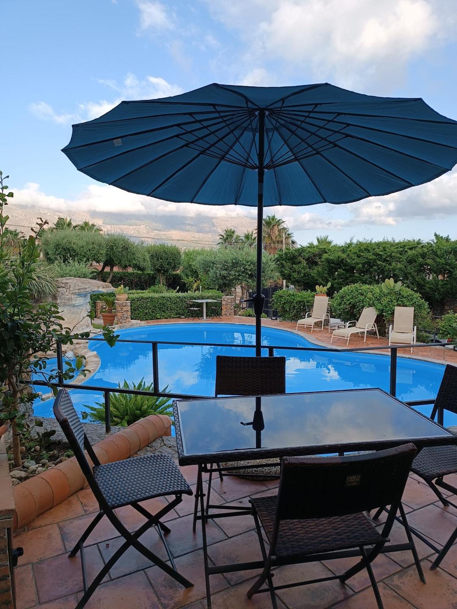 Casolare Giummari Bed and Breakfast Carini Kamer foto