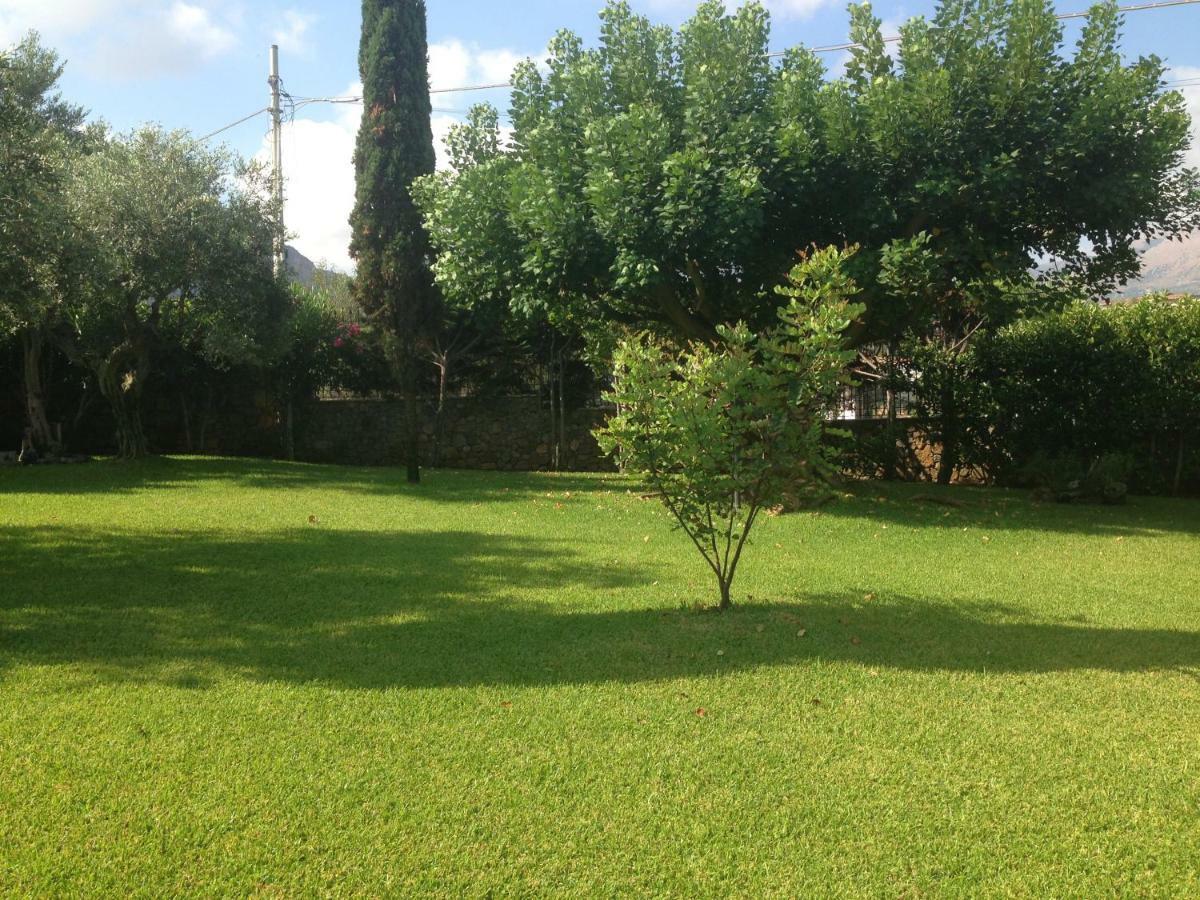 Casolare Giummari Bed and Breakfast Carini Buitenkant foto