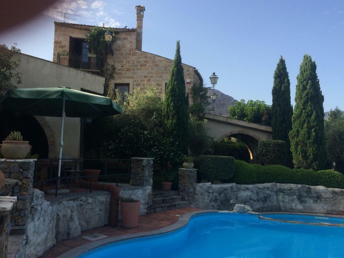 Casolare Giummari Bed and Breakfast Carini Buitenkant foto
